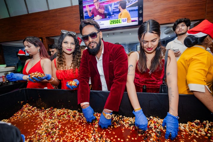 Stirring up Christmas cheer at Strike